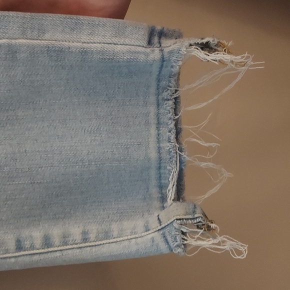 AMERICAN EAGLE OUTFITTERS Extreme Flex Light Blue Wash Distressed Skinny Jeans - Picture 7 of 14